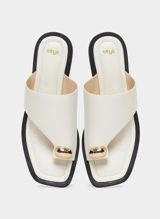 Styli Solid Toe Post Flat Sandals - Image 5